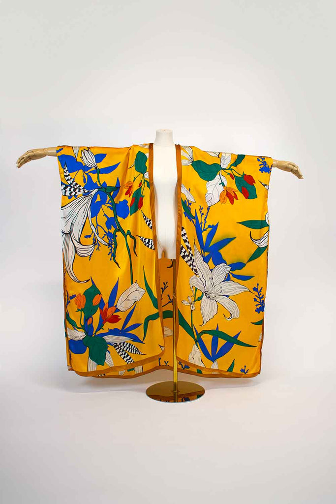 Women's kimonos
Stylish kimonos
Boho chic kimonos
Kimono dresses
Fashion kimonos
Kimono fashion trends
Vintage-inspired kimonos
Casual kimonos
Designer kimonos
Luxury fashion