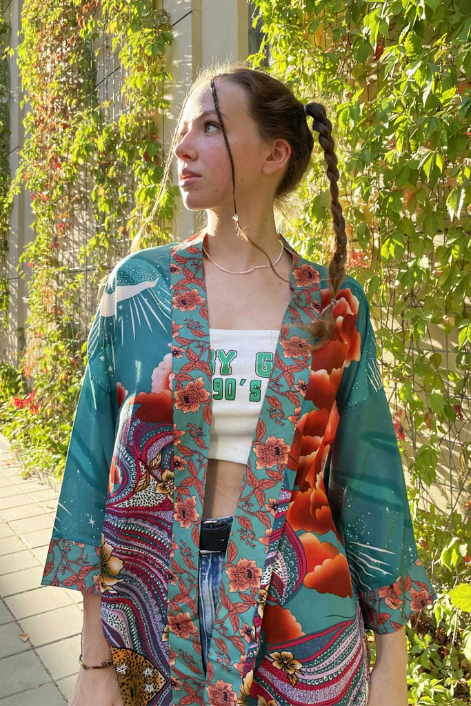 Summer vacation fashion
Tropical attire
Designer resort wear
Cruise wear
Boho resort dresses
Resort casual clothing
Vacation wardrobe
Beach cover-ups
Lightweight resort wear
Tropical print dresses
Bold prints