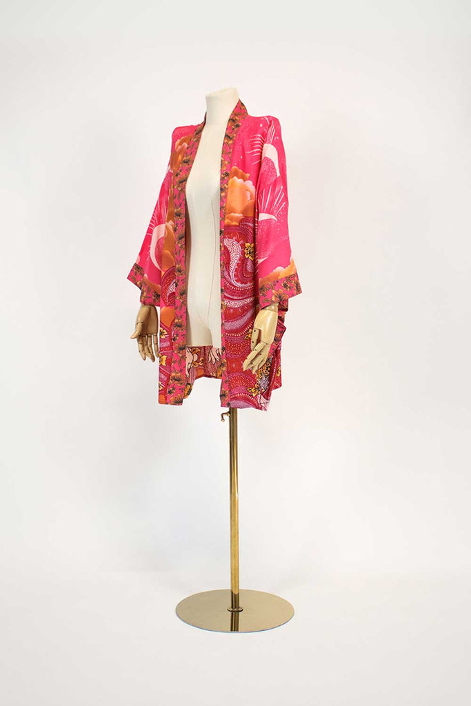 Summer vacation fashion
Tropical attire
Designer resort wear
Cruise wear
Boho resort dresses
Resort casual clothing
Vacation wardrobe
Beach cover-ups
Lightweight resort wear
Tropical print dresses
Bold prints