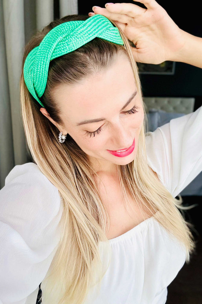 Fashion headbands
Women's headbands
Designer headbands
Beaded headbands
Floral headbands
Boho headbands
Knot headbands
Rhinestone headbands
Trendy headbands
Velvet headbands