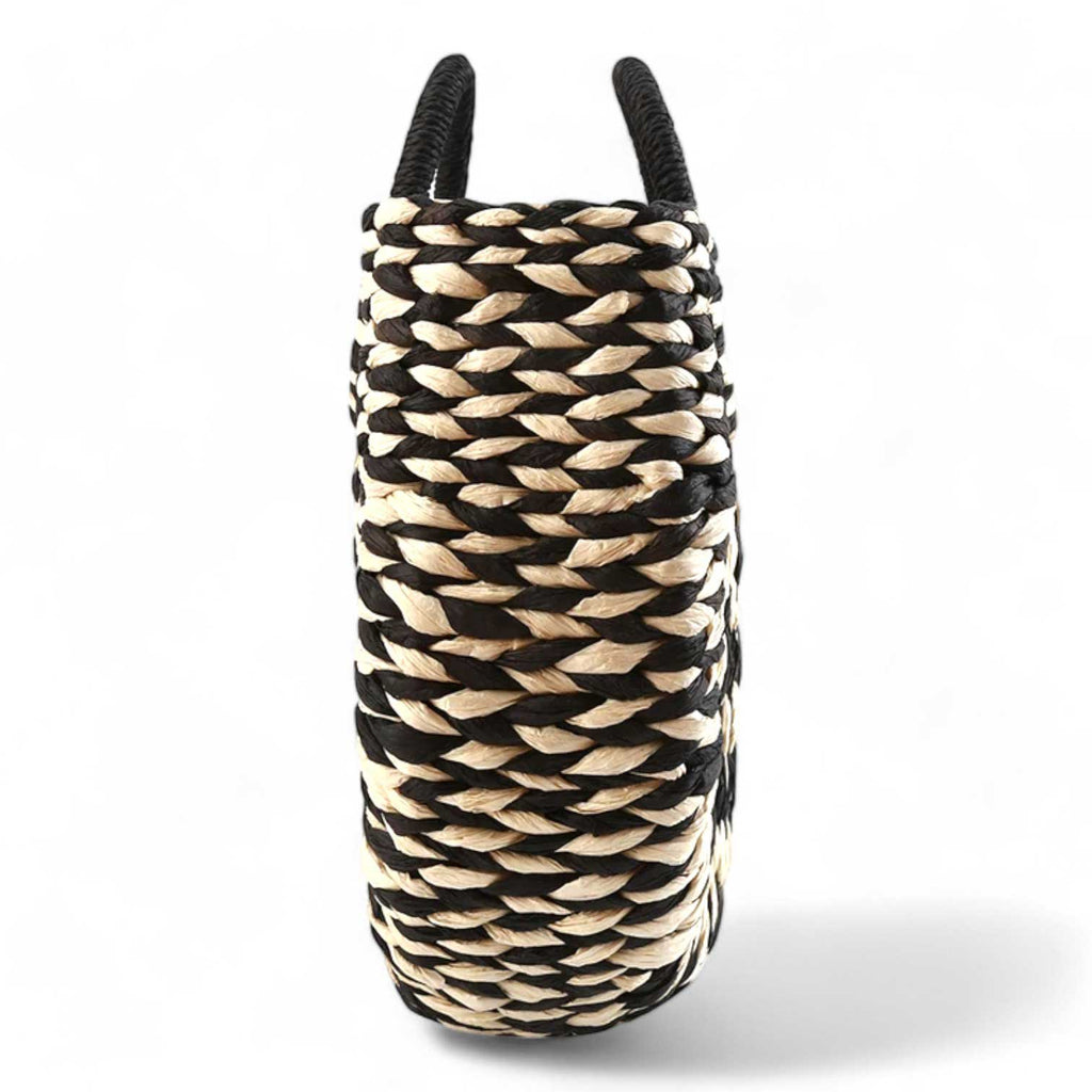 Woven handbag
Straw purse
Basket tote
Beach handbag
Boho purse
Summer bag
Natural woven purse
Black straw handbag
Eco-friendly bag
Casual woven purse