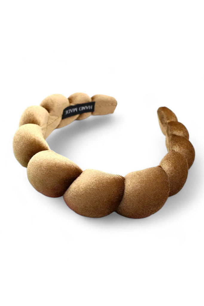 Braided headband
Boho headband
Stretch headband
Casual headband
Chic headband
Wide headband
Elegant headband
Fabric headband
Embellished headband
Statement headband
Stylish hair accessory