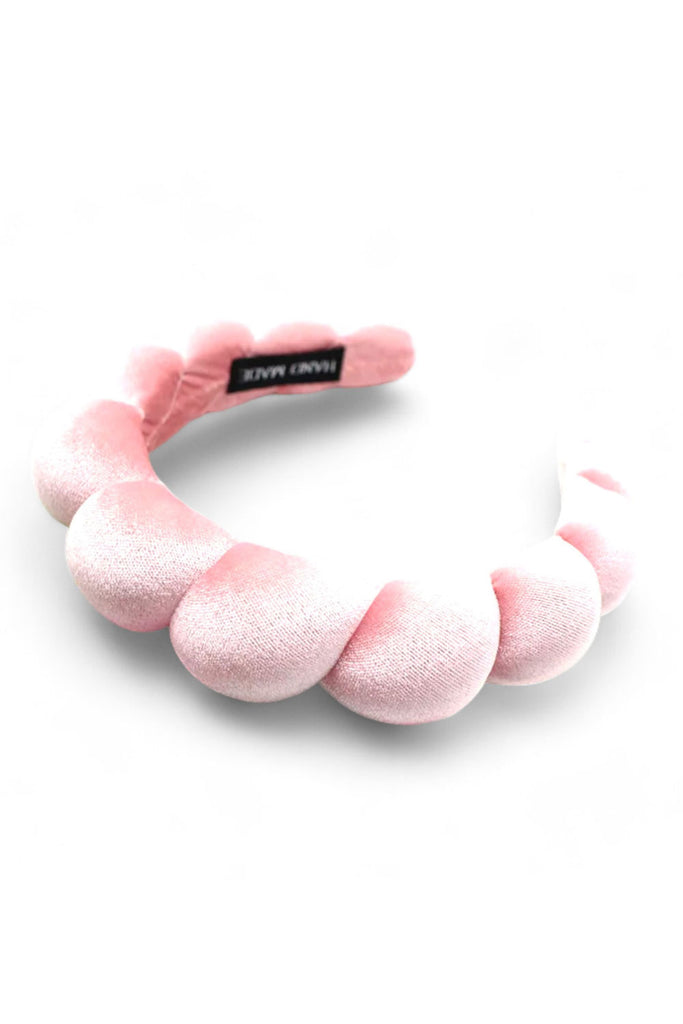 Braided headband
Boho headband
Stretch headband
Casual headband
Chic headband
Wide headband
Elegant headband
Fabric headband
Embellished headband
Statement headband
Stylish hair accessory