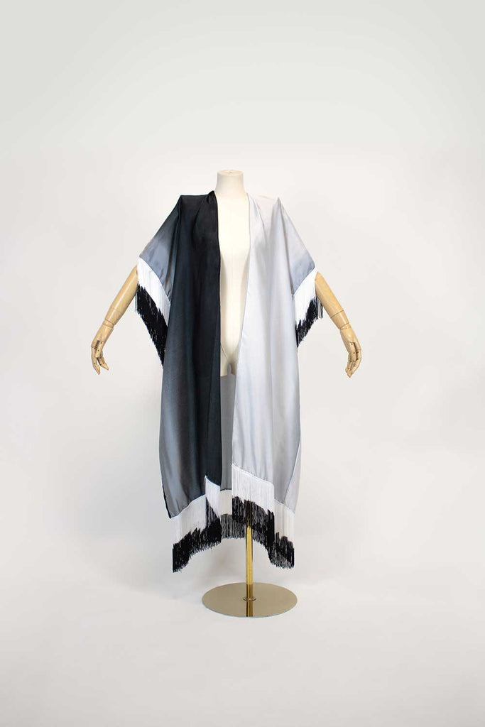 Kimono fashion trends
Vintage-inspired kimonos
Resort wear kimonos
Silk kimonos
Festival kimono
Festival outfit
Floral print kimonos
Casual kimonos
Designer kimonos
Luxury fashion