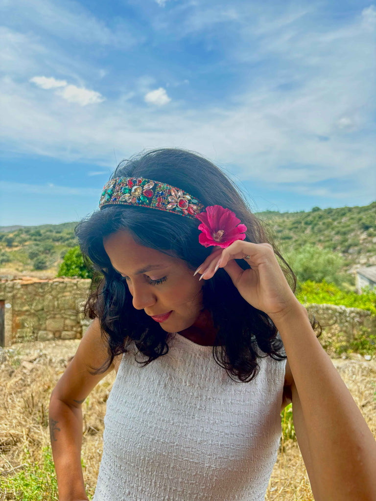 Jewel gem headband
Regal headband
Elegant headband
Statement headband
Luxury hair accessory
Plush headband
Fashion headband
Trendy headband
Stylish headband
Glamour headband
Decorative headband