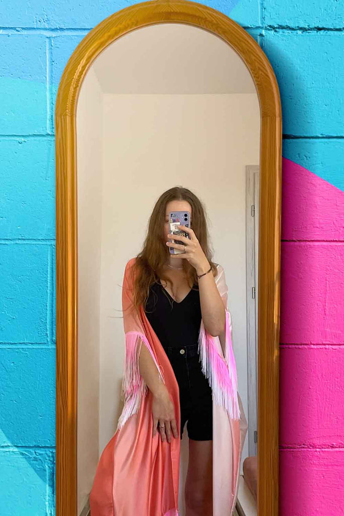 Lightweight kimonos
Kimono dresses
Festival kimonos
Casual kimonos
Kimono tops
Stylish kimonos
Resort wear
Luxury resort clothing
Beach outfits
Summer vacation fashion