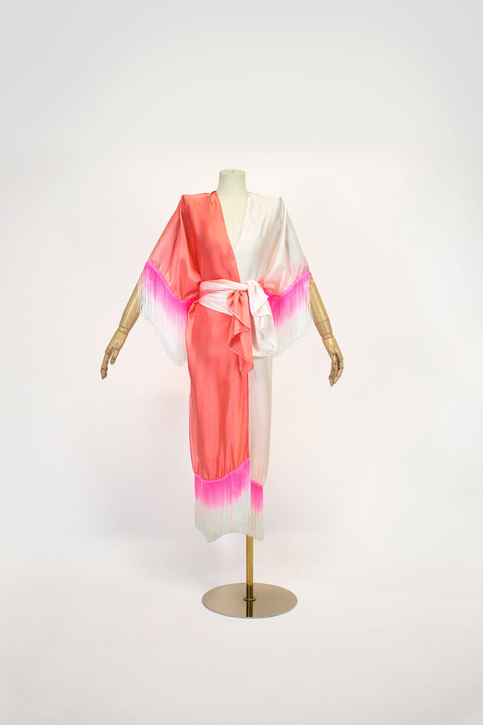 Lightweight kimonos
Kimono dresses
Festival kimonos
Casual kimonos
Kimono tops
Stylish kimonos
Resort wear
Luxury resort clothing
Beach outfits
Summer vacation fashion