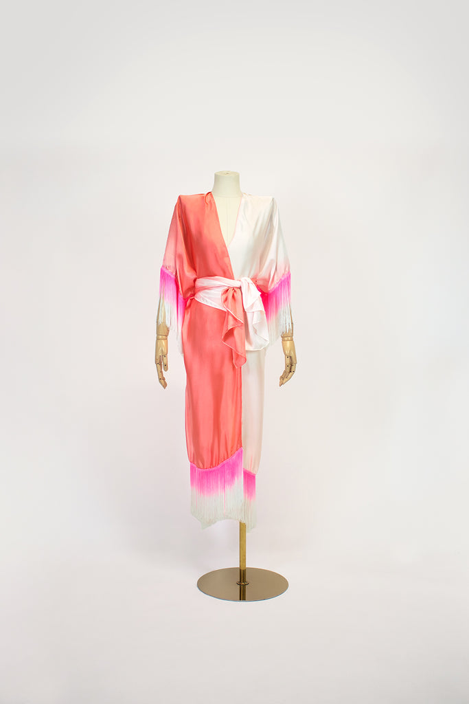 Resort wear kimonos
Silk kimonos
Festival kimono
Festival outfit
Floral print kimonos
Casual kimonos
Designer kimonos
Luxury fashion
Black Tie
Wedding guest