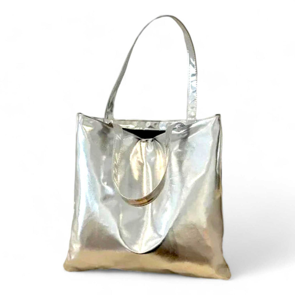 Luxurious purse
Boho chic purse
Timeless design purse
Functional clutch
Fashionable purse