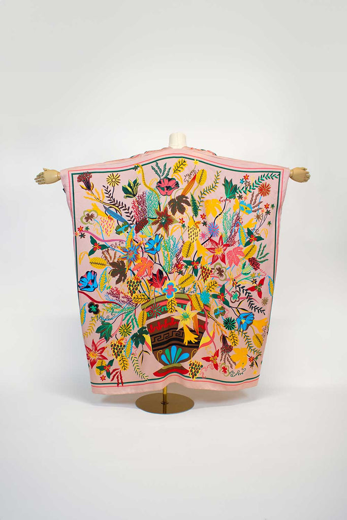 Designer kaftans
Women's dresses
Resort wear
Swimwear collection
Designer accessories
Fashion kaftans
Silk dresses
Beachwear
Printed dresses