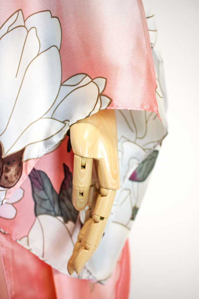 Summer resort collections
Women's lifestyle clothing
Travel-inspired fashion
Boho chic
Vintage-inspired
Floral prints
Designer collections
Luxury resort wear
Summer fashion