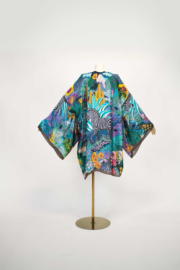 Lightweight kimonos
Kimono dresses
Festival kimonos
Casual kimonos
Kimono tops
Stylish kimonos
Resort wear
Luxury resort clothing
Beach outfits
Summer vacation fashion