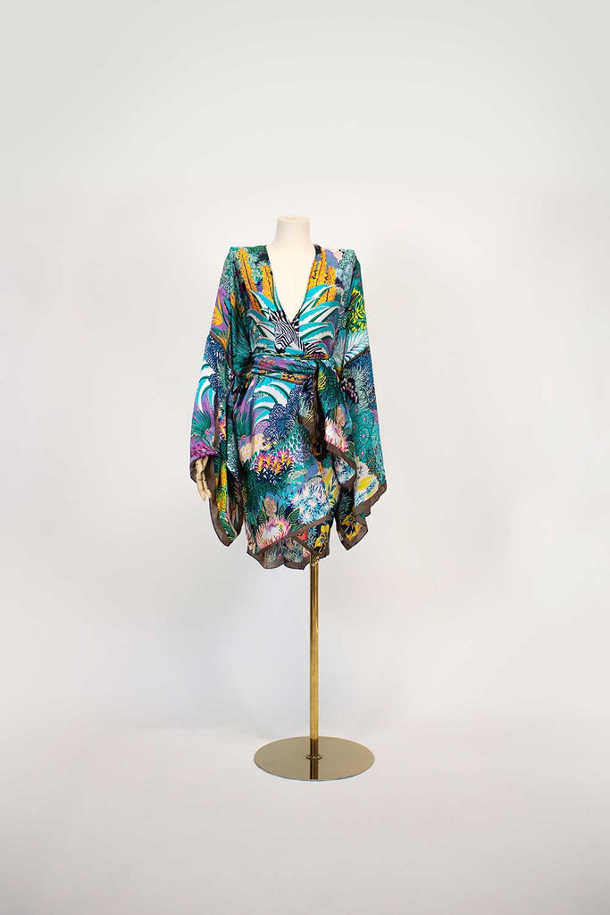 Lightweight kimonos
Kimono dresses
Festival kimonos
Casual kimonos
Kimono tops
Stylish kimonos
Resort wear
Luxury resort clothing
Beach outfits
Summer vacation fashion