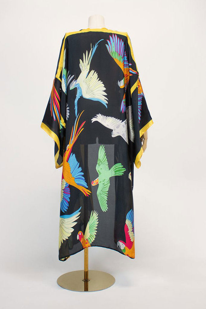 Women's kimonos
Stylish kimonos
Boho chic kimonos
Luxury kimono robes
Kimono dresses
Fashion kimonos
Modern kimonos
Elegant kimono wraps
Kimono fashion trends
Vintage-inspired kimonos