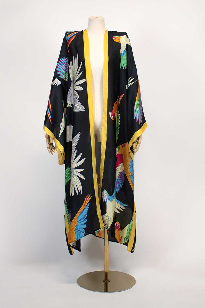 Designer kaftans
Women's dresses
Resort wear
Swimwear collection
Designer accessories
Fashion kaftans
Silk dresses
Beachwear
Printed dresses
Fashion tops
