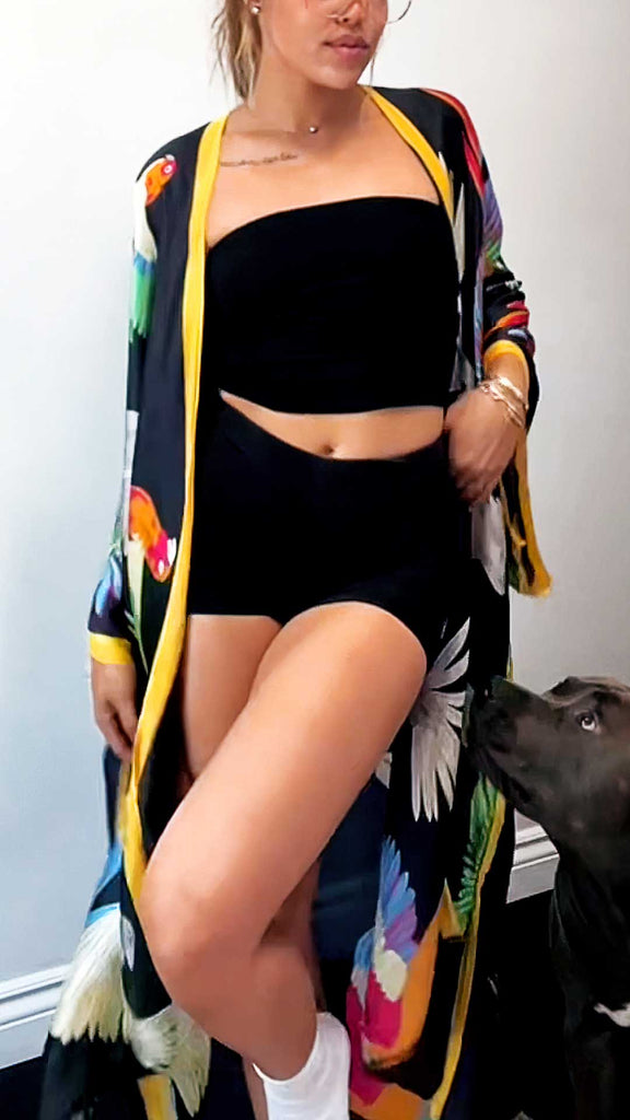 Designer kaftans
Women's dresses
Resort wear
Swimwear collection
Designer accessories
Fashion kaftans
Silk dresses
Beachwear
Printed dresses
Fashion tops