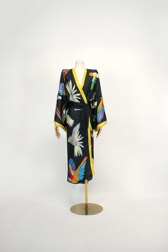 Designer kaftans
Women's dresses
Resort wear
Swimwear collection
Designer accessories
Fashion kaftans
Silk dresses
Beachwear
Printed dresses
Fashion tops