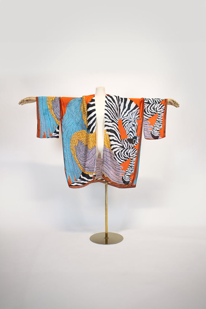 Women's kimonos
Stylish kimonos
Boho chic kimonos
Luxury kimono robes
Kimono dresses
Fashion kimonos
Modern kimonos
Elegant kimono wraps
Kimono fashion trends
Vintage-inspired kimonos